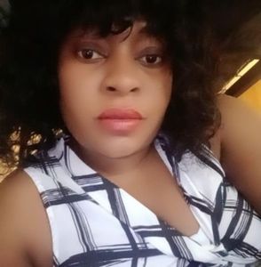 Meet your Posher, Sylvia